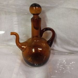 Vintage Cruet Hand-blown Glass Dark Amber with Original Stopper 5"